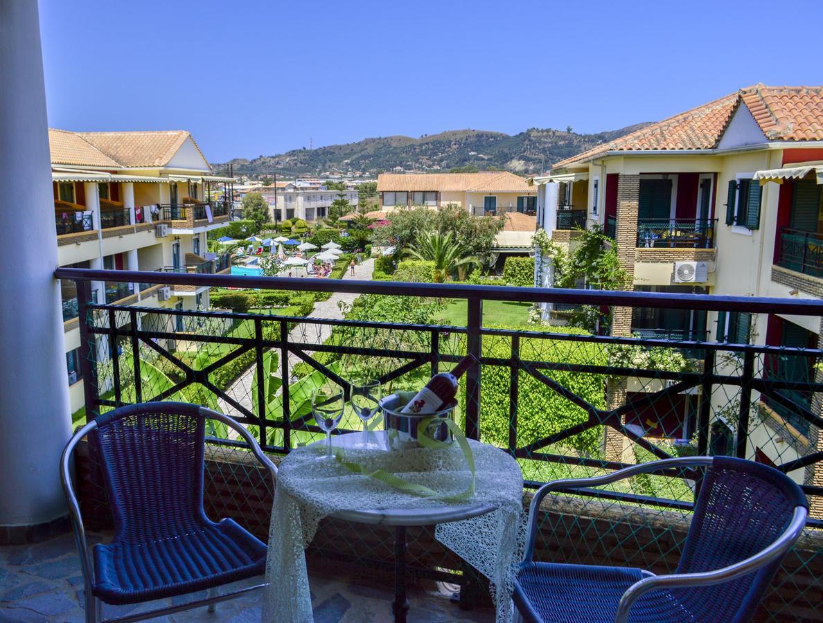 Amaryllis Hotel Kalamákion Стая снимка